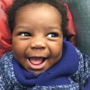 Meet your Posher, Tia